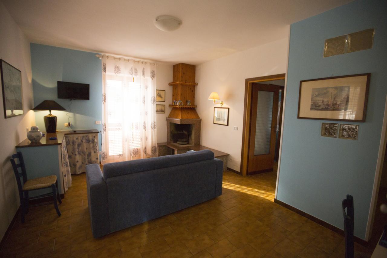 Appartamento In Villa Valentini, Fronte Mare, Giardino E Parcheggio Privato, Wifi, Dotato Di Tutti I Confort, Nel Golfo Di Gaeta Минтурно Экстерьер фото